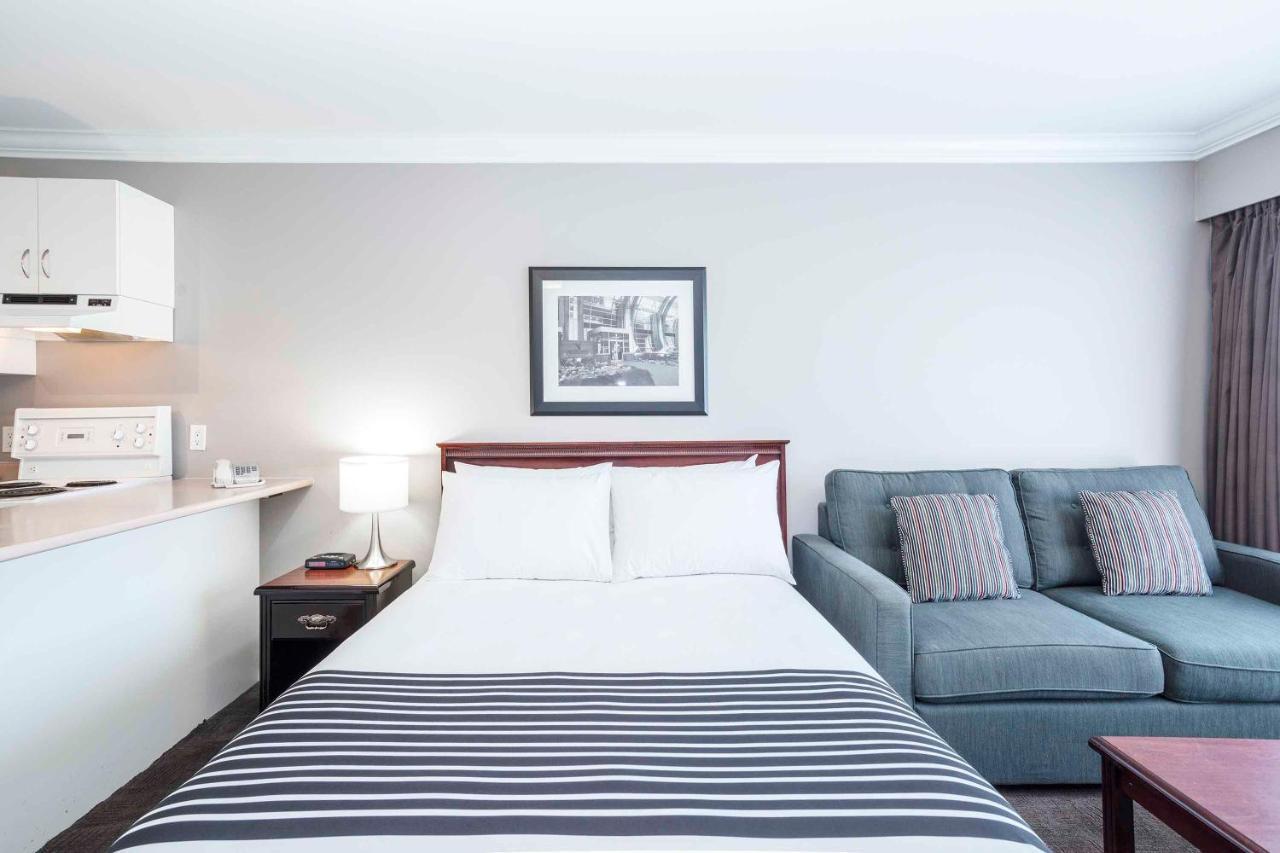 Sandman Hotel & Suites Prince George Exteriör bild