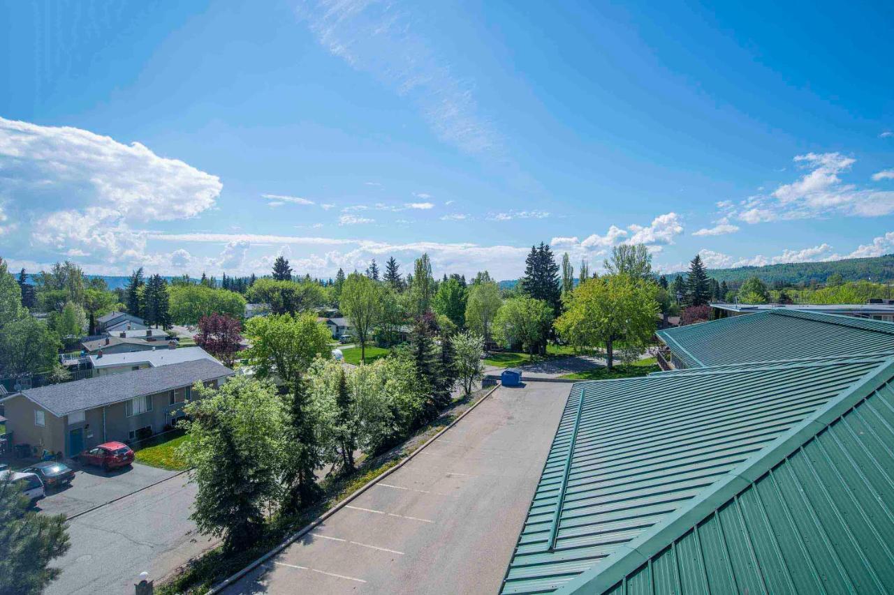 Sandman Hotel & Suites Prince George Exteriör bild