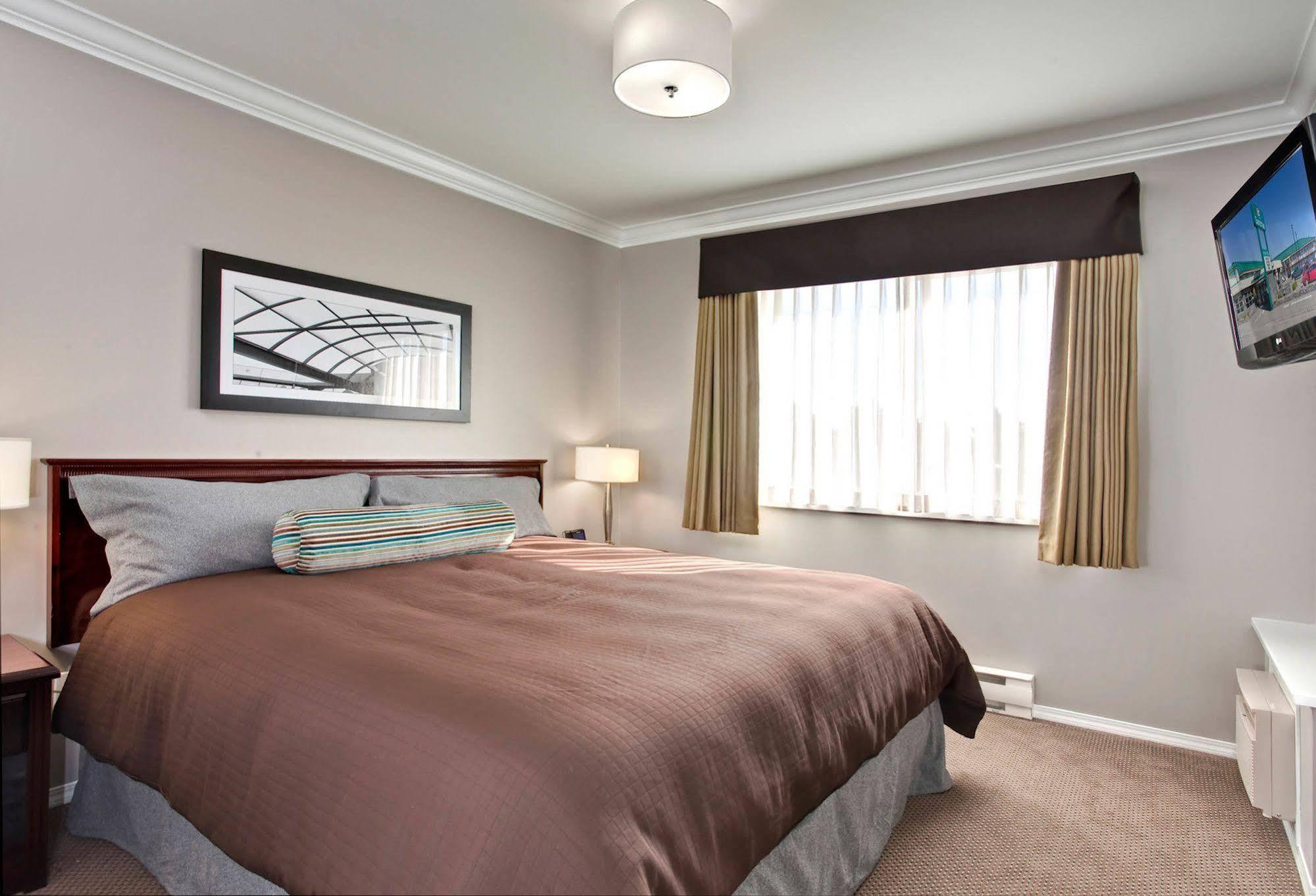 Sandman Hotel & Suites Prince George Exteriör bild