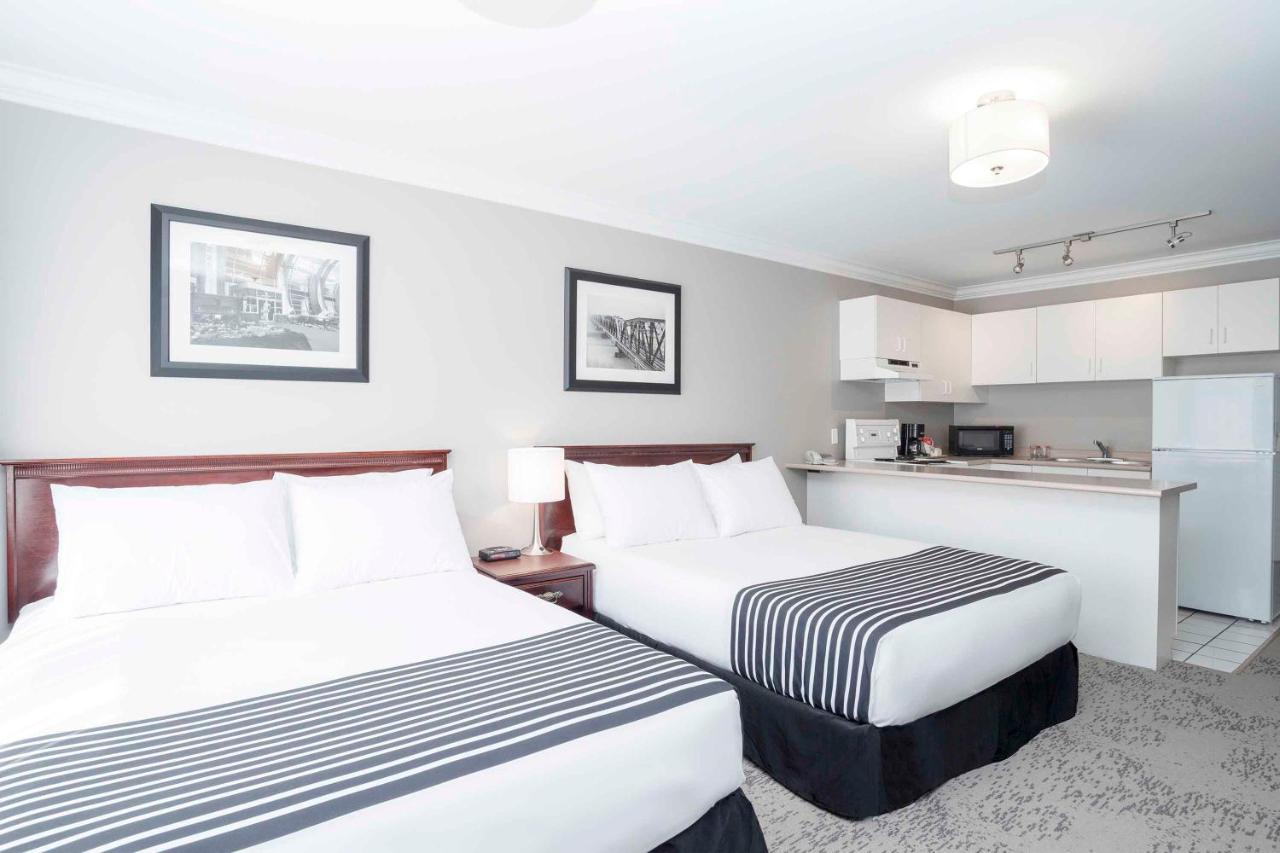 Sandman Hotel & Suites Prince George Exteriör bild